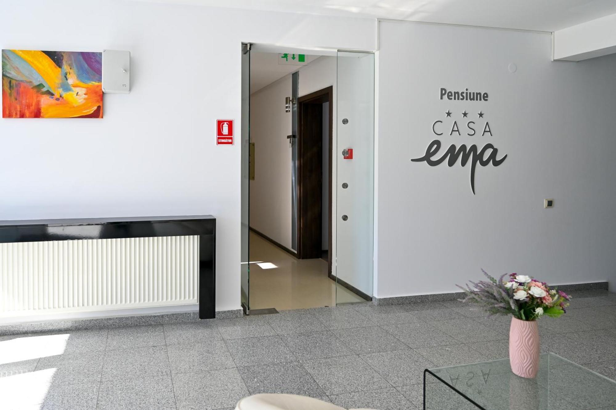 Casa Ema Pensiune & Spa Бистрица Экстерьер фото
